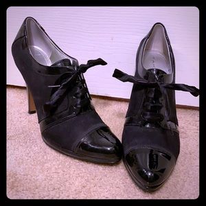 Black lace up style heels!